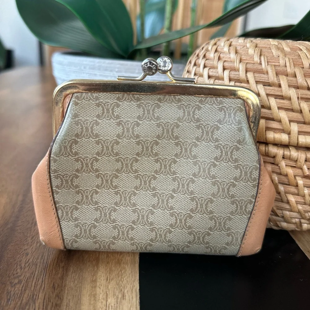 Vintage Celine Macadam Kiss Lock Coin Pouch Wallet Purse - Picture 2 of 4